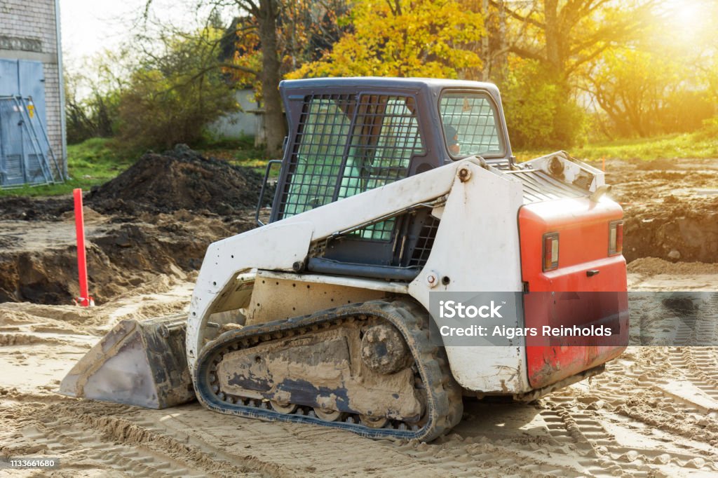 Ban Bobcat untuk Konstruksi - Sinar Barokah Ban