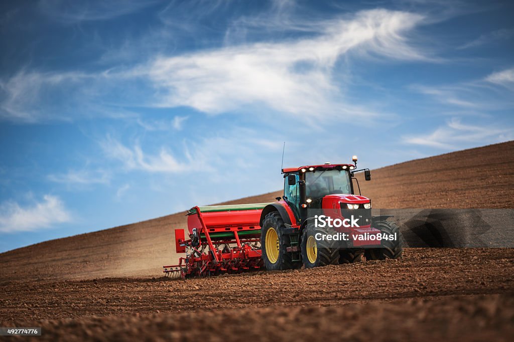 Ban Traktor dengan Traksi Tinggi